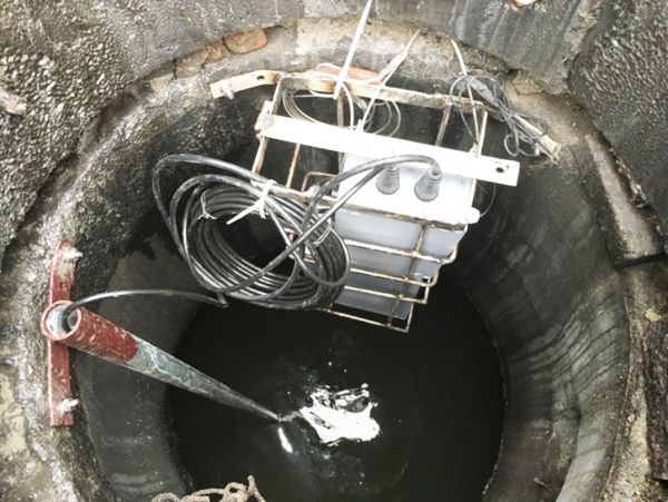 浦江水位检测井